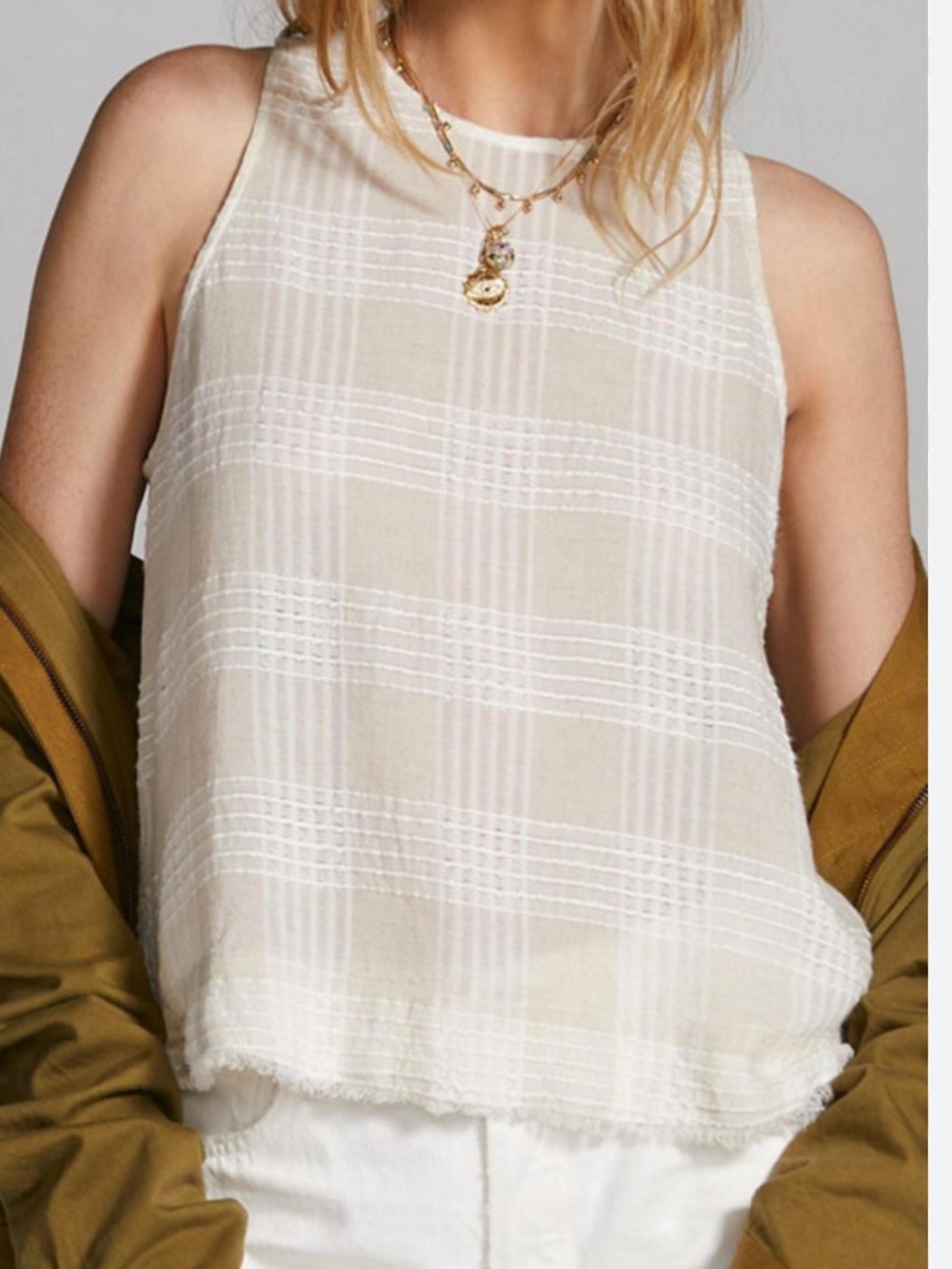 Evereve Natural Plaid Fray Tank